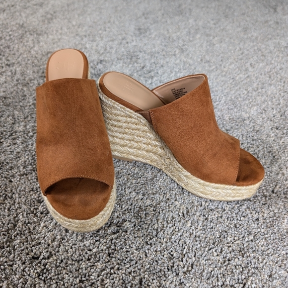 JustFab Wedges - Picture 1 of 5